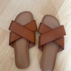 New Old Navy Women's Brown Slide Sandals